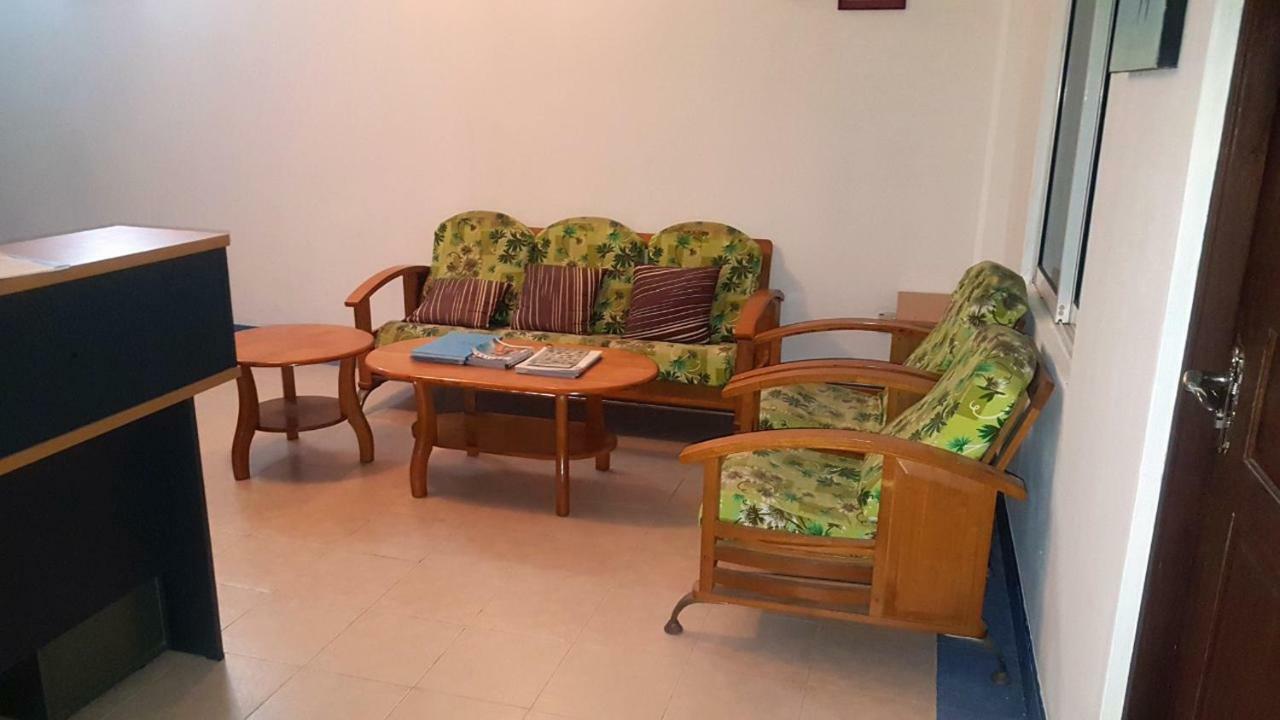 Dharavandhoo Stay Ngoại thất bức ảnh
